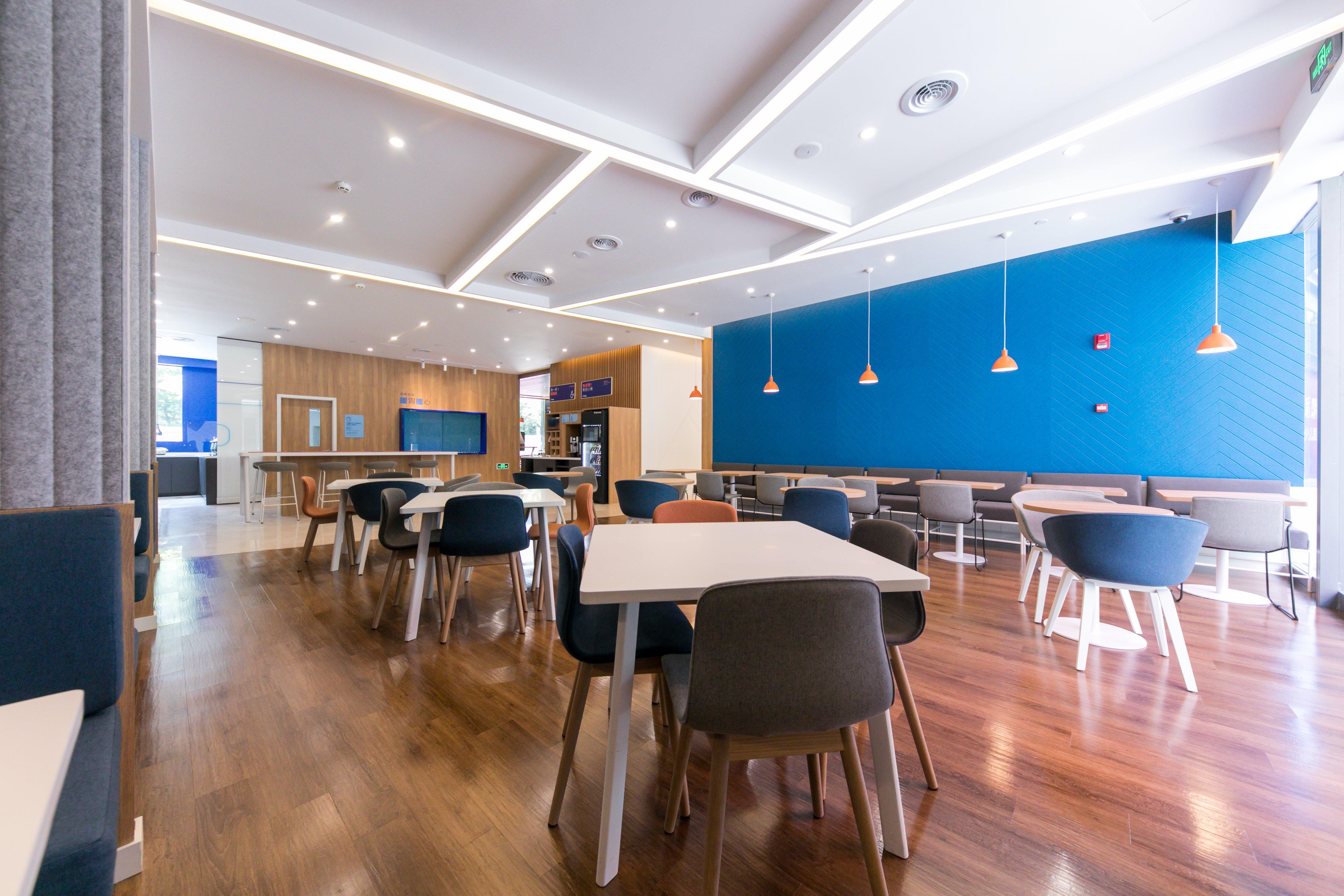 Holiday Inn Express Shanghai Tangzhen By Ihg - 20 Mins To Disney Land Dış mekan fotoğraf